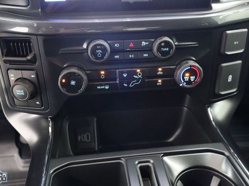 Certified 2025 Ford F150 STX image 19