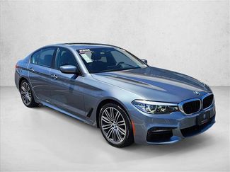 Used 2019 BMW 530e w/ M Sport Package RWD video 3