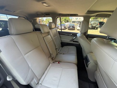 Used 2012 Lexus GX 460 AWD/4WD image 26