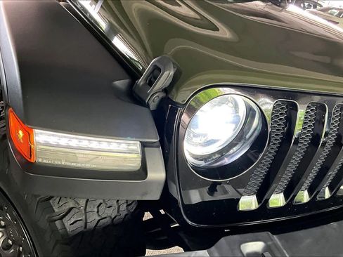 Used 2023 Jeep Wrangler Unlimited Sport AWD/4WD image 27