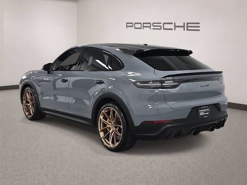 Certified 2023 Porsche Cayenne Turbo GT AWD/4WD image 3