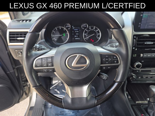 Used 2023 Lexus GX 460 Premium w/ Accessory Package AWD/4WD image 28