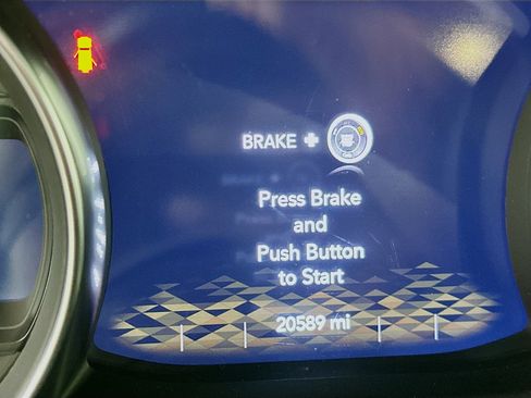 Used 2023 Jeep Wrangler Unlimited w/ 8.4" Radio Group AWD/4WD image 18