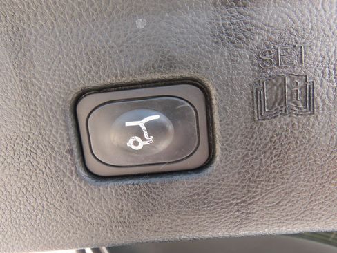 Certified 2023 Ford Edge ST-Line AWD/4WD image 13