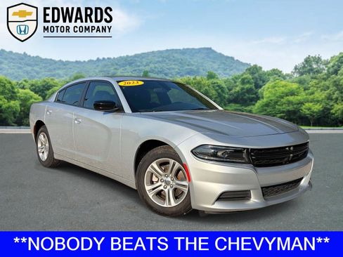 Used 2023 Dodge Charger SXT RWD image 1