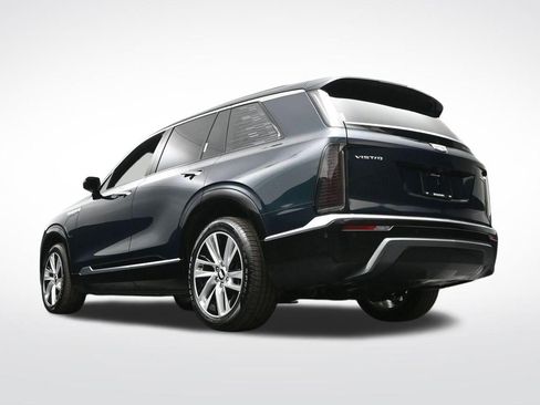 Used 2026 Cadillac Vistiq Luxury AWD/4WD image 28
