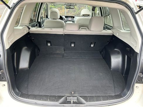 Used 2016 Subaru Forester 2.5i Premium w/ Popular Package #2 image 15