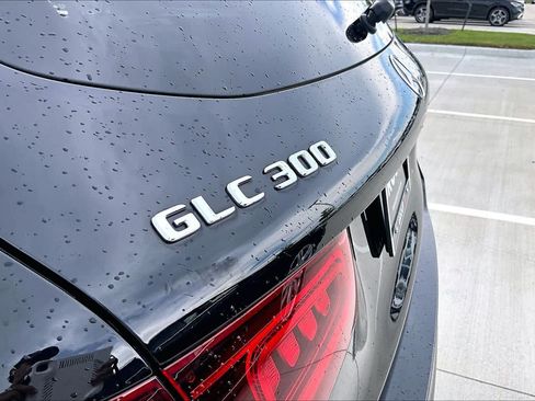 Used 2022 Mercedes-Benz GLC 300 4MATIC w/ Premium Package Lite image 28