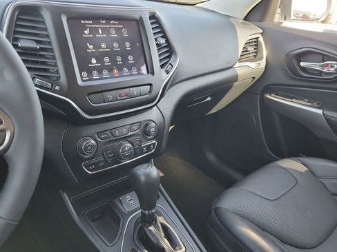 Used 2022 Jeep Cherokee Latitude Lux image 20