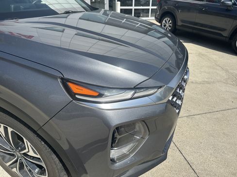 Used 2019 Hyundai Santa Fe AWD image 12