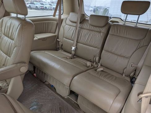 Used 2010 Honda Odyssey Touring image 15
