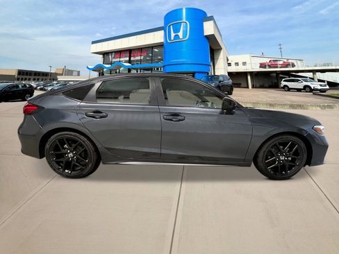 New 2026 Honda Civic Sport image 9