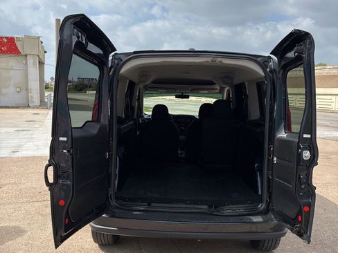 Used 2020 RAM ProMaster City SLT w/ Popular Equipment Group image 13