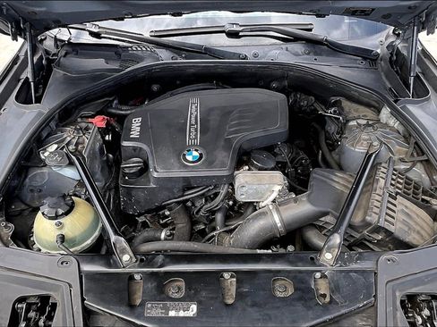 Used 2014 BMW 528i Sedan image 10