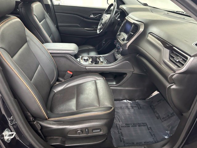 Used 2022 GMC Acadia AT4 w/ Technology Package AWD/4WD image 13