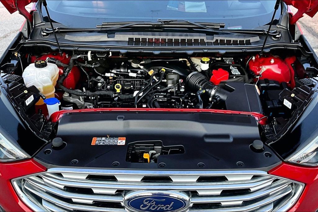 Used 2024 Ford Edge Titanium AWD/4WD image 28