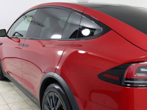 Used 2023 Tesla Model X image 42