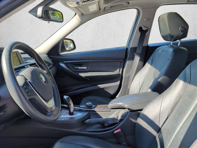 Used 2013 BMW 328i Sedan RWD image 10