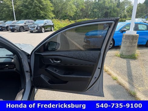 Used 2023 Honda Accord Sport image 17