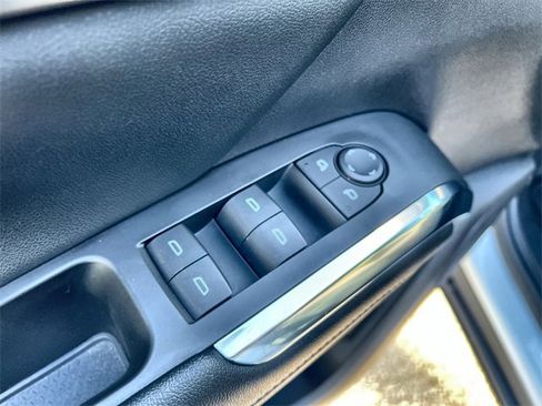 Used 2024 Chevrolet Traverse LS image 23