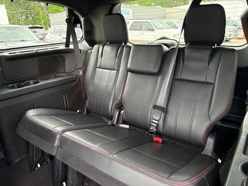 Used 2014 Dodge Grand Caravan R/T w/ Safety Sphere Group FWD image 26