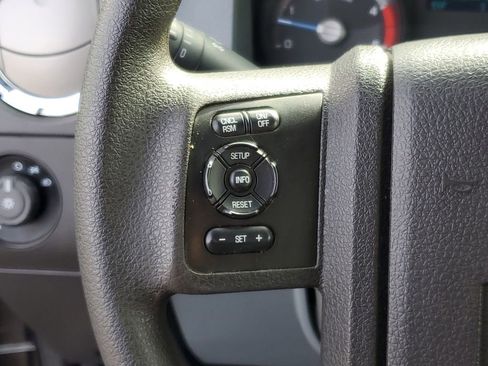 Used 2015 Ford F250 XLT w/ FX4 Off-Road Package AWD/4WD image 15