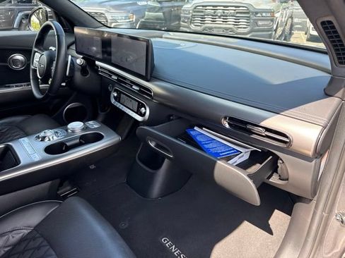 Used 2023 Genesis GV60 Performance AWD/4WD image 21