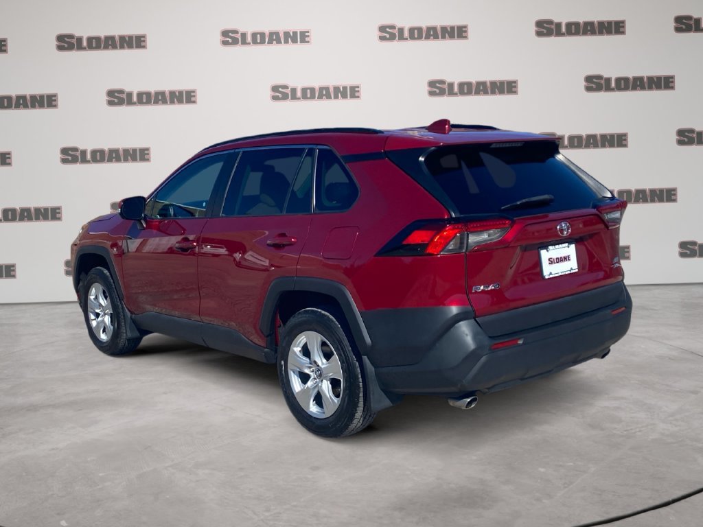 Used 2020 Toyota RAV4 XLE w/ Convenience Package AWD/4WD image 3