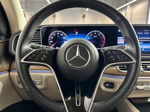 Certified 2024 Mercedes-Benz GLE 450 4MATIC image 28