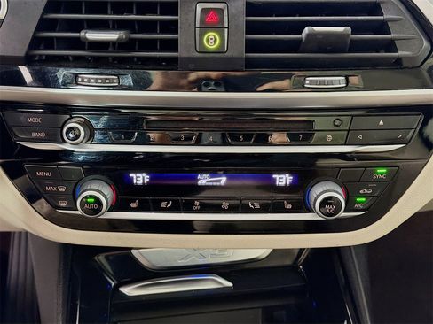 Used 2019 BMW X3 xDrive30i w/ Premium Package image 19