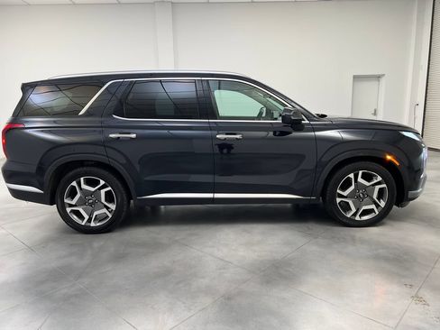 Used 2024 Hyundai Palisade Limited AWD/4WD image 10