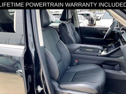 Certified 2025 INFINITI QX80 Sensory image 10