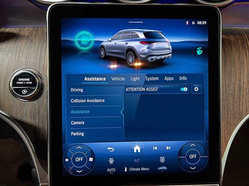 New 2026 Mercedes-Benz GLC 300 4MATIC image 37