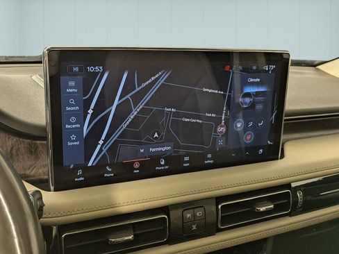 Used 2022 Lincoln Nautilus Reserve image 22