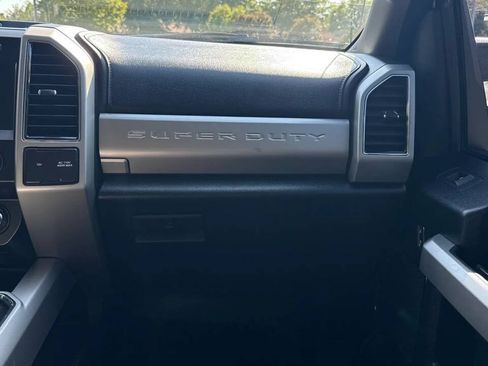 Used 2020 Ford F350 Lariat AWD/4WD image 30