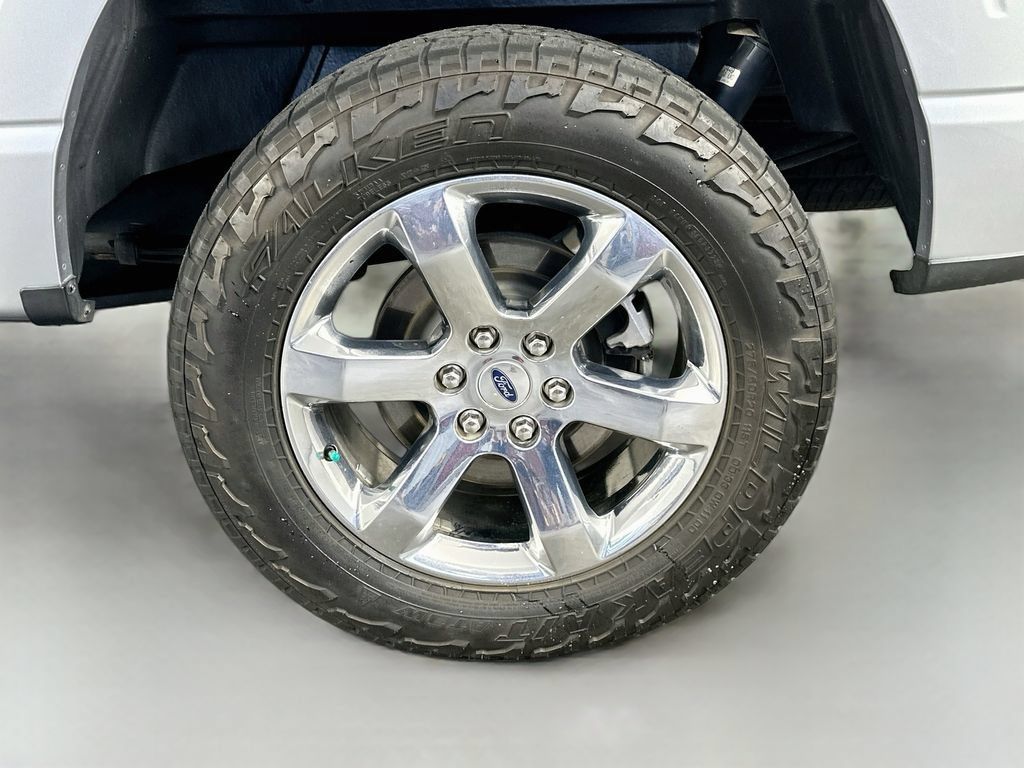 Used 2022 Ford F150 Lariat w/ Equipment Group 502A High AWD/4WD image 34