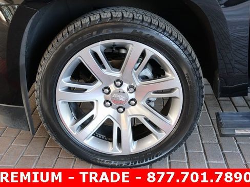 Used 2016 Cadillac Escalade Premium image 9