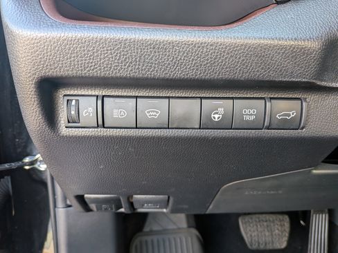 Certified 2025 Toyota RAV4 Limited image 14