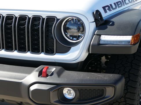 New 2026 Jeep Gladiator Rubicon w/ Safety Group AWD/4WD image 8