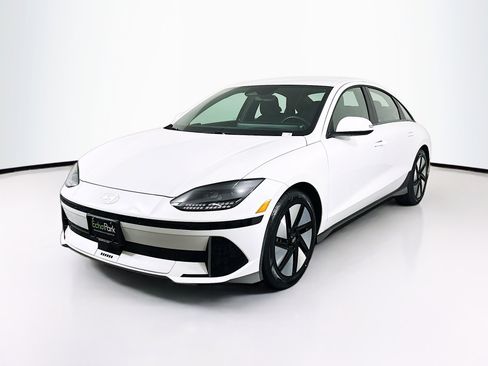 Used 2024 Hyundai Ioniq 6 SE image 3