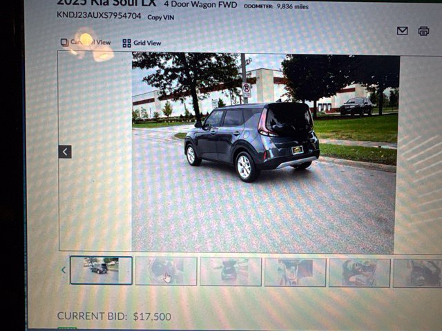 Used 2025 Kia Soul LX w/ LX Technology Package FWD image 5