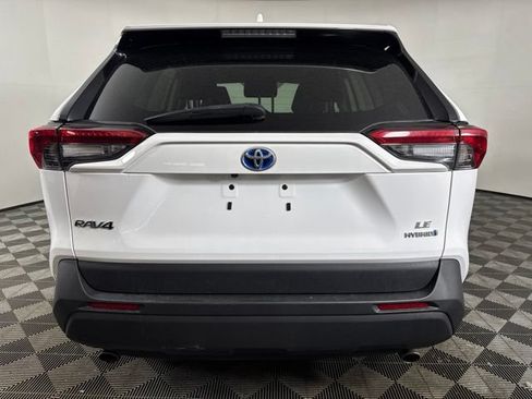 Used 2023 Toyota RAV4 LE AWD/4WD image 22