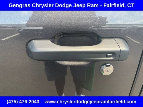 Certified 2025 Jeep Wrangler Unlimited Sahara AWD/4WD image 44