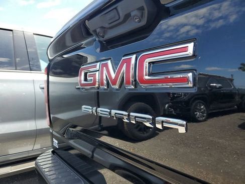 New 2026 GMC Sierra 1500 Elevation AWD/4WD image 7