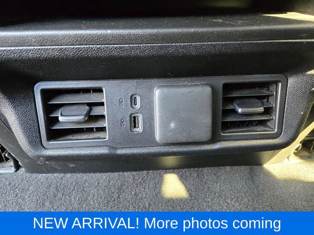 Used 2025 GMC Sierra 1500 SLT AWD/4WD image 14