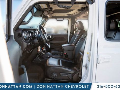 Used 2020 Jeep Gladiator Rubicon image 5