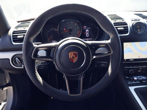 Certified 2016 Porsche Cayman GT4 image 15