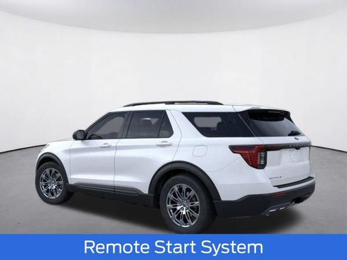 New 2026 Ford Explorer Active w/ Active Comfort Package AWD/4WD image 5