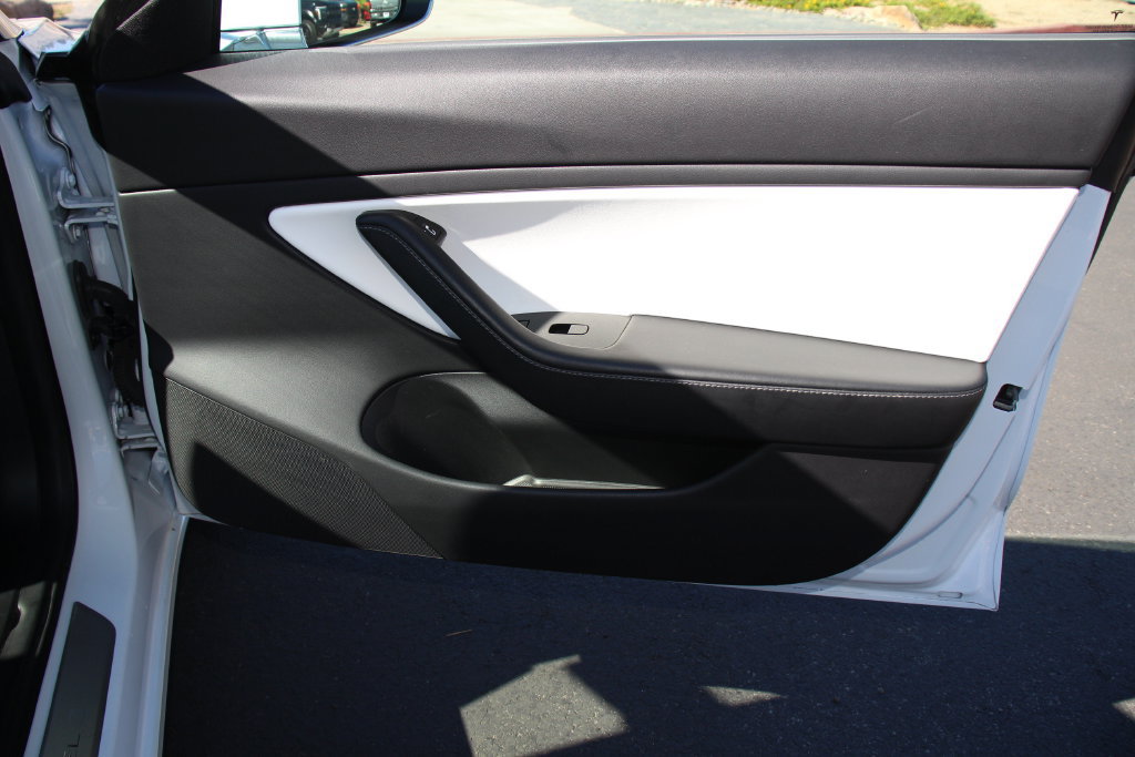 Used 2019 Tesla Model 3 Standard Range Plus RWD image 25