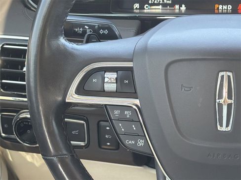 Used 2021 Lincoln Navigator L Black Label w/ Cargo Convenience Package image 9